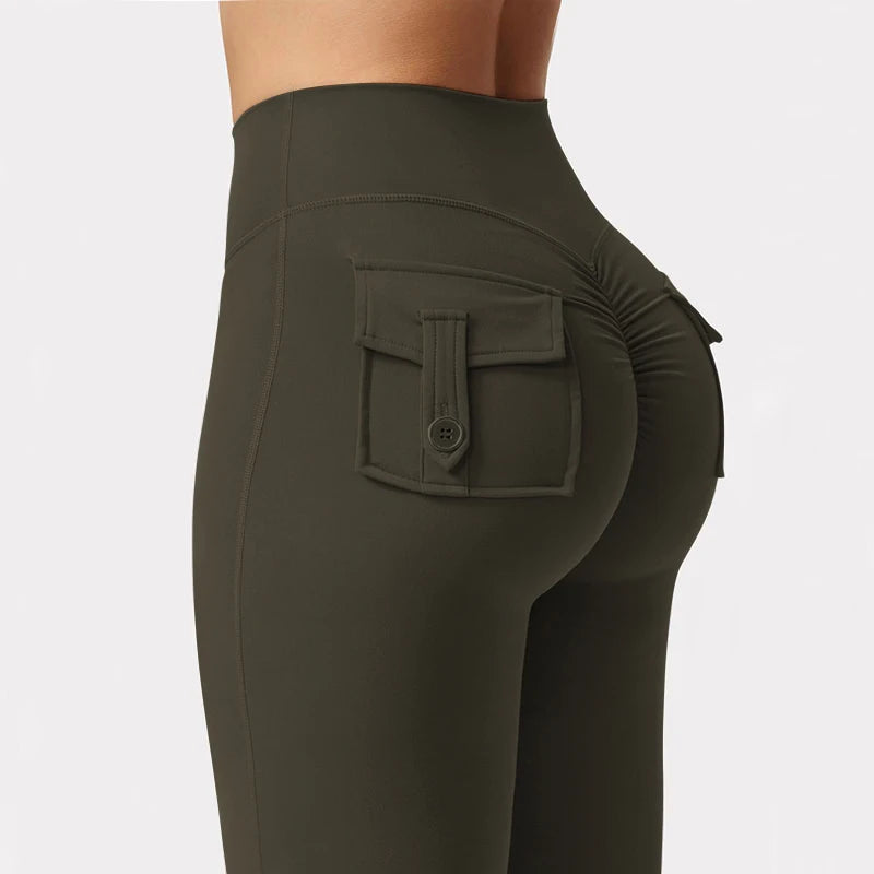 Wide-leg, highly stretchy yoga leggings