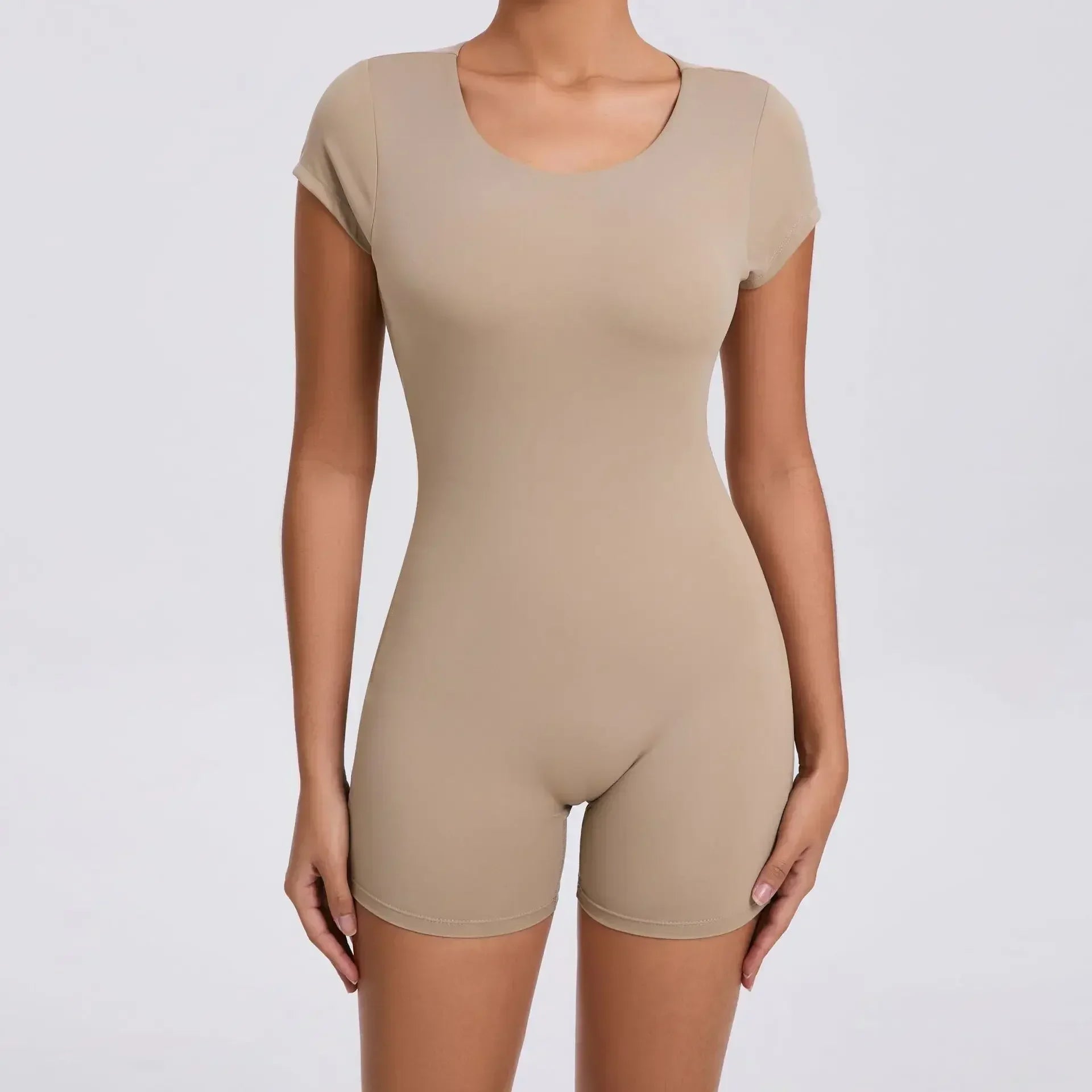 Seamless Yoga Jumpsuit – Butt-Enhancing, Short-Sleeved One-Piece Workout Jumpsuit for Women (Shorts)