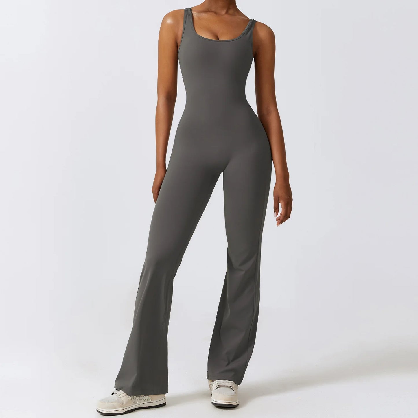 Women's new workout and yoga jumpsuit - flexible sports bodysuit