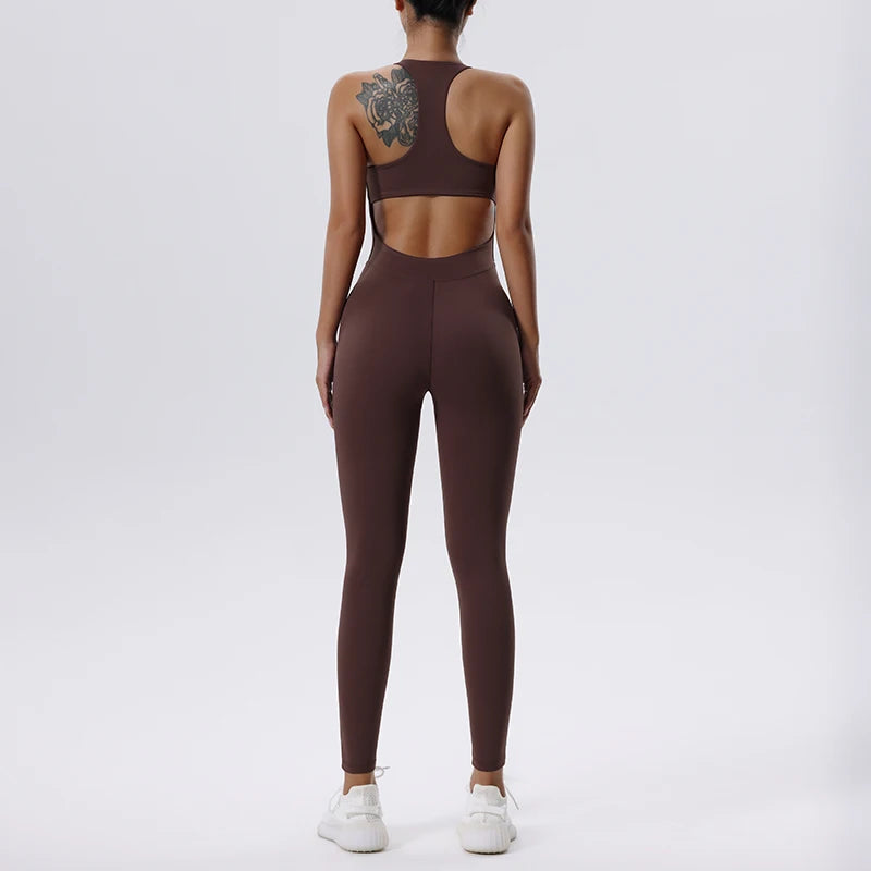 Slim sleeveless yoga jumpsuit for women – all-year-round sporty jumpsuit