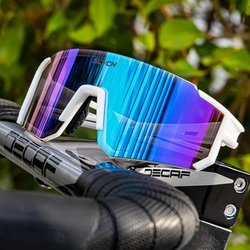 Cycling and outdoor glasses with UV 400 protection