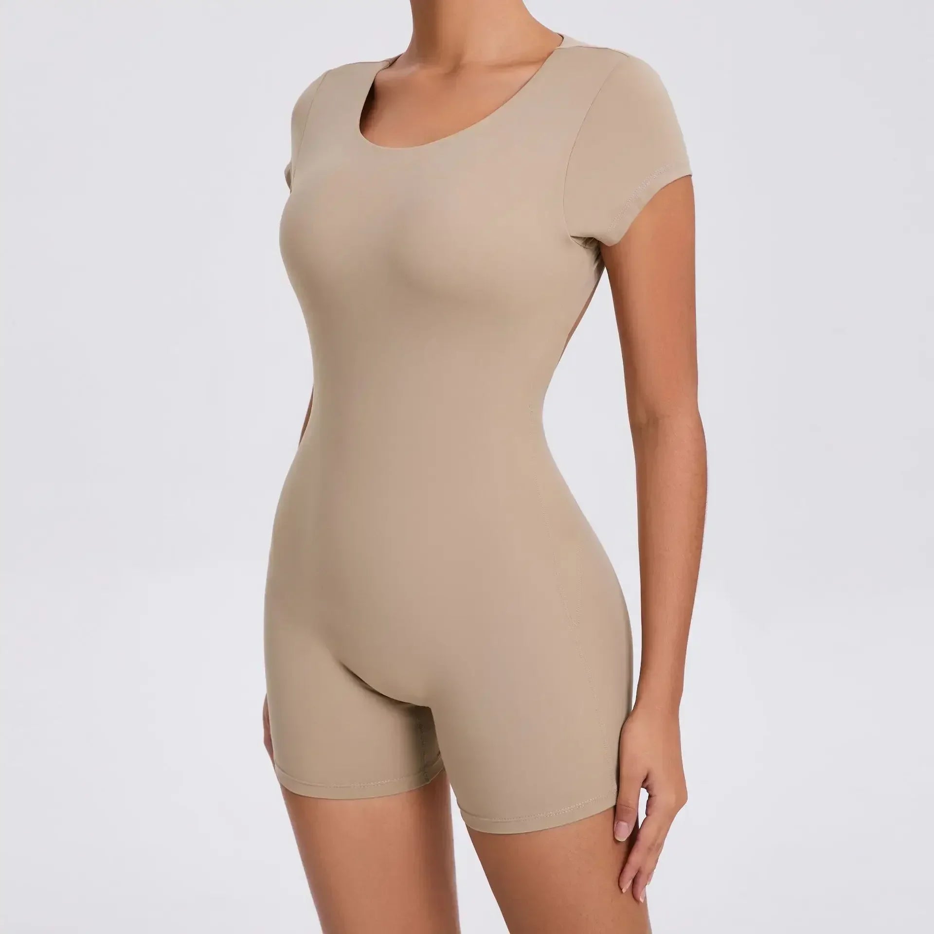 Seamless Yoga Jumpsuit – Butt-Enhancing, Short-Sleeved One-Piece Workout Jumpsuit for Women (Shorts)