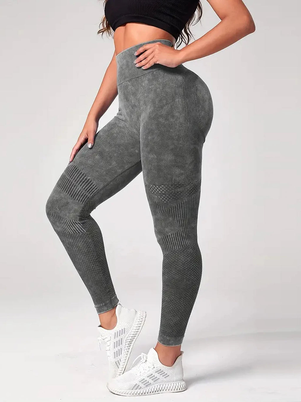 Push-Up leggings with high waist - accentuates the body shape
