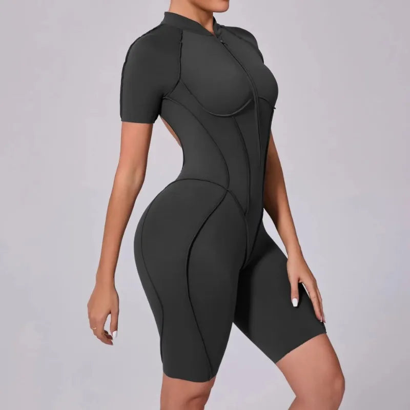 Women's shape-flattering jumpsuit shorts model 