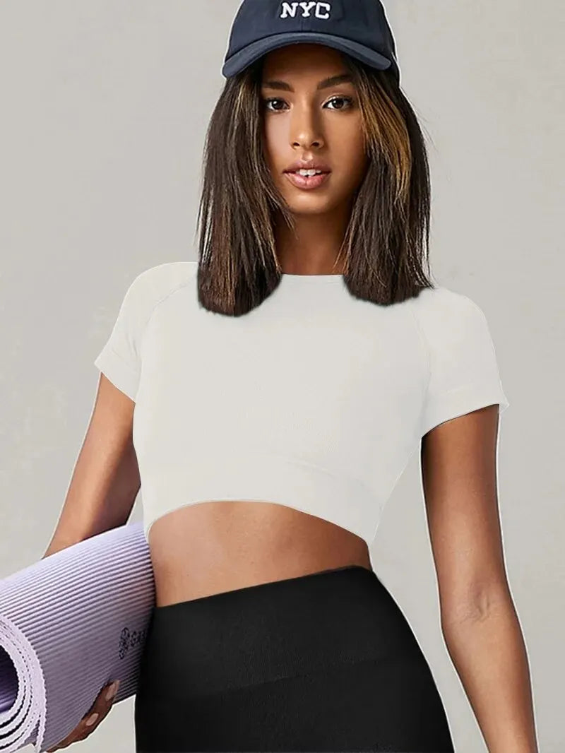 Women's seamless yoga shirt 