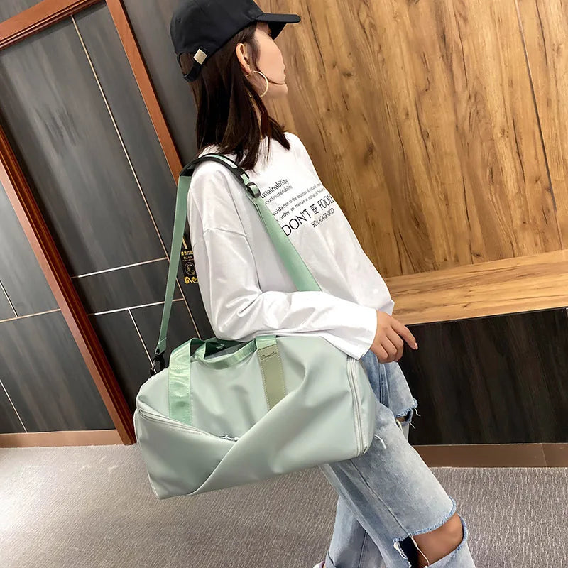 Women's sports bag for the gym