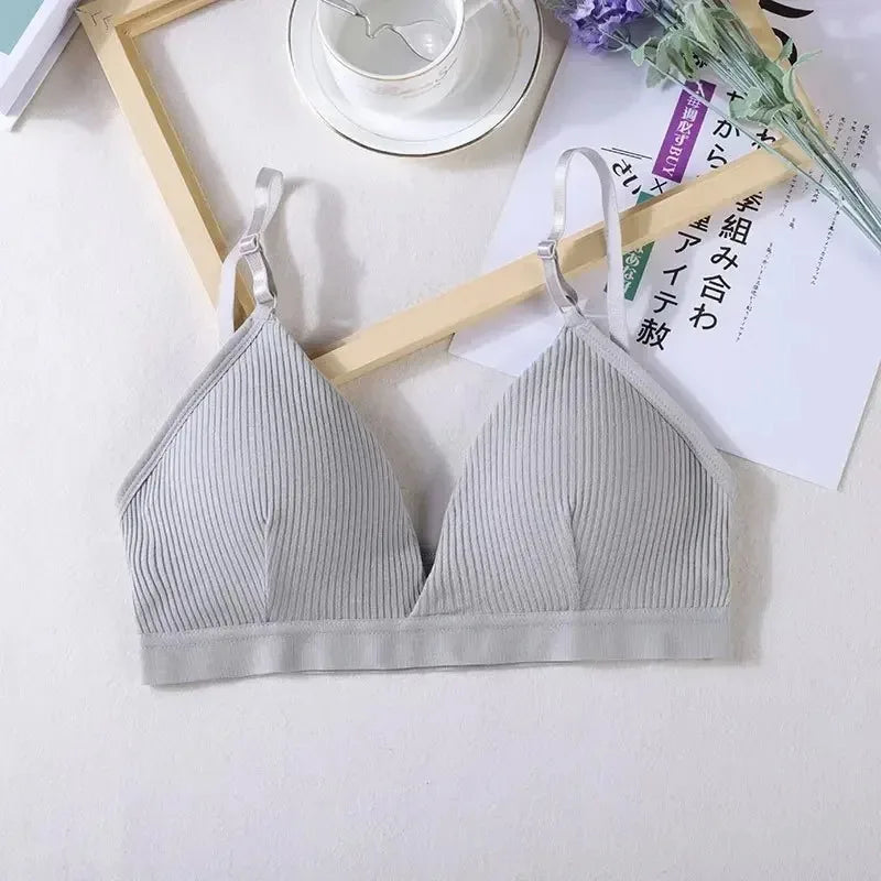 Women's yoga sports bra 
