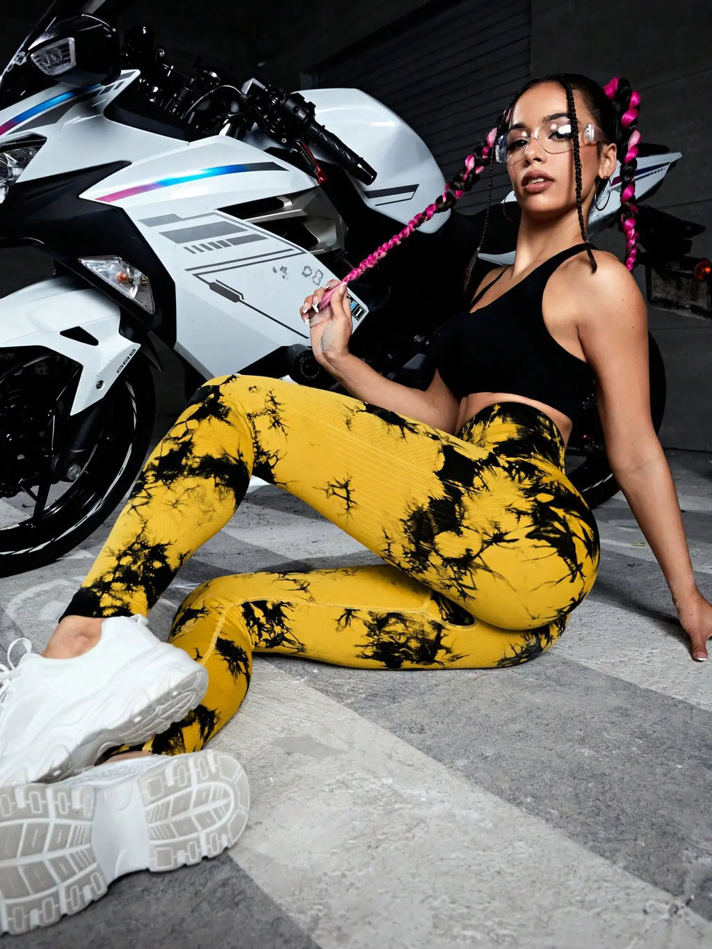 Women's trendy tie-dye yoga leggings