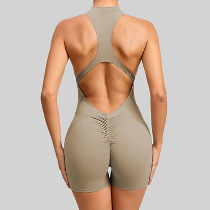 Naisten lyhyt hihaton urheilujumpsuit