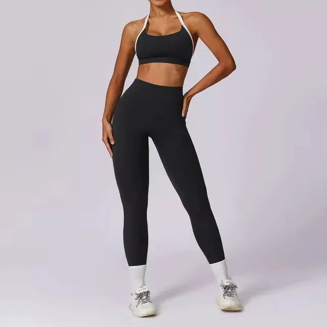 Two-piece outfit - long-sleeved or sleeveless top