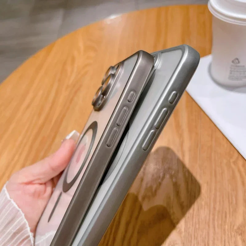 Matkapuhelimen kotelo iPhone malleihin 11-16