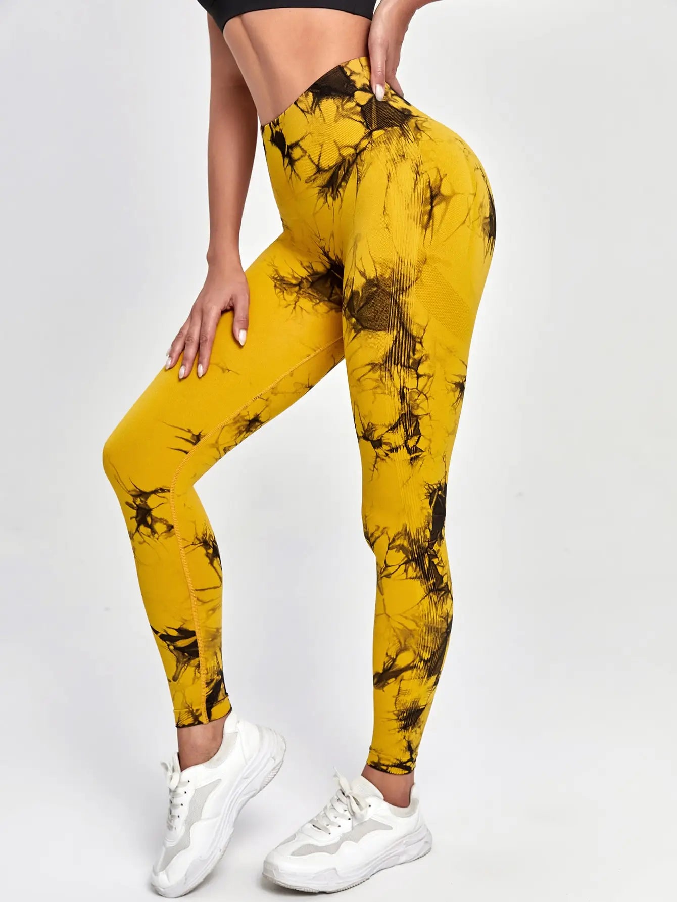 Leggings, colorful for sports, yoga and lounging 