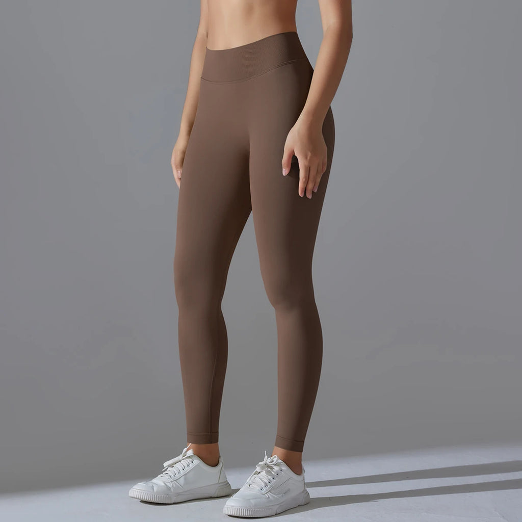 Seamless push-up leggings